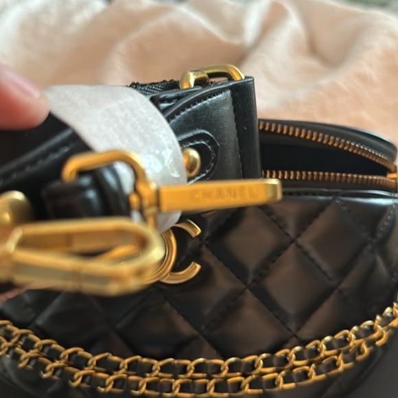 Beauty Belt Bag Vip - Picture 2 of 3